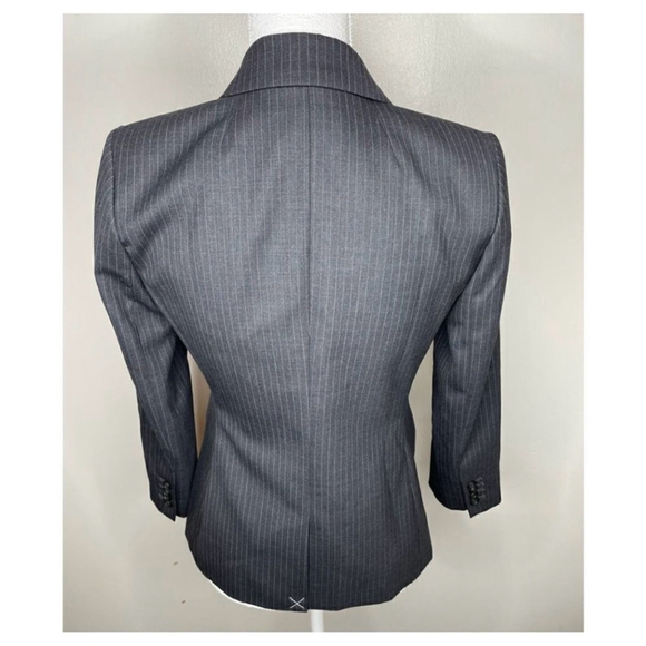 J.Crew Wool Sidney In Pinstripes Super 120’s Charcoal Blazer, Size 2 - Picture 2 of 4